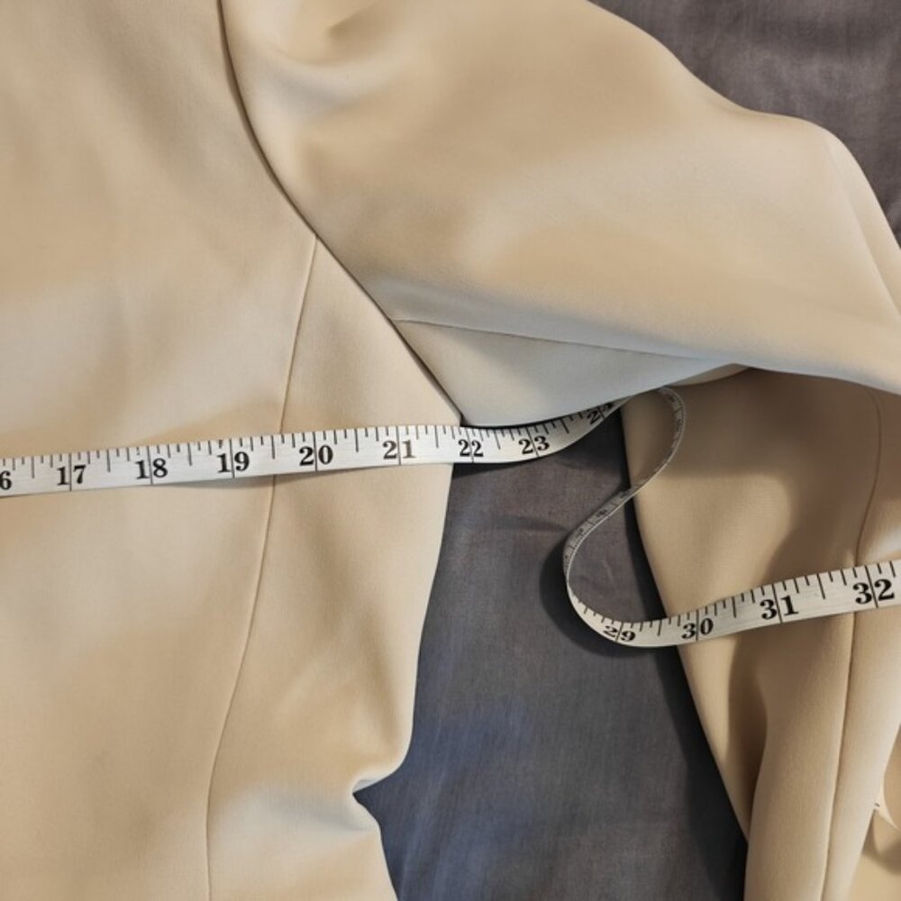 Tahari Arthur S. Levine Dress Suit Blazer jacket Stone Size 12 - Picture 6 of 11